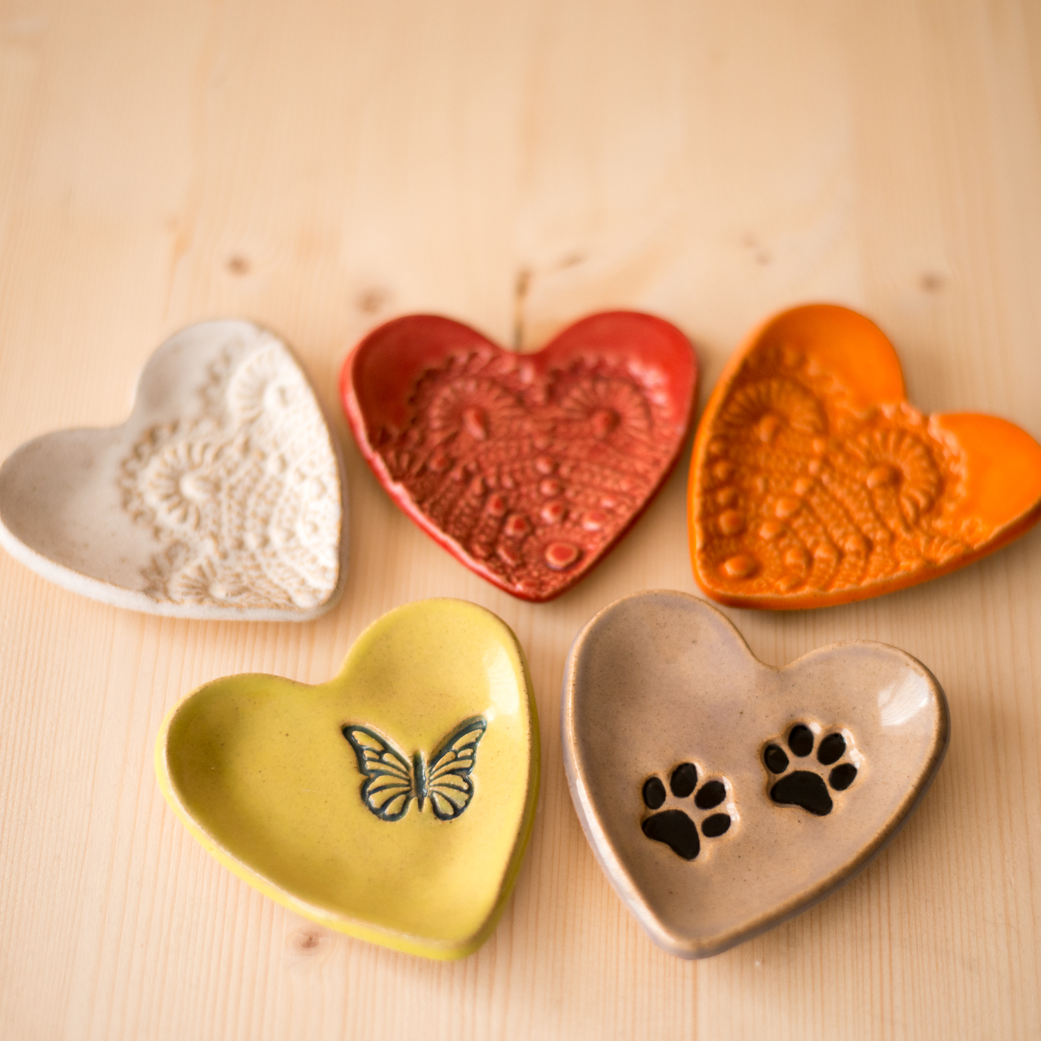 ST Pottery Heart Dishes