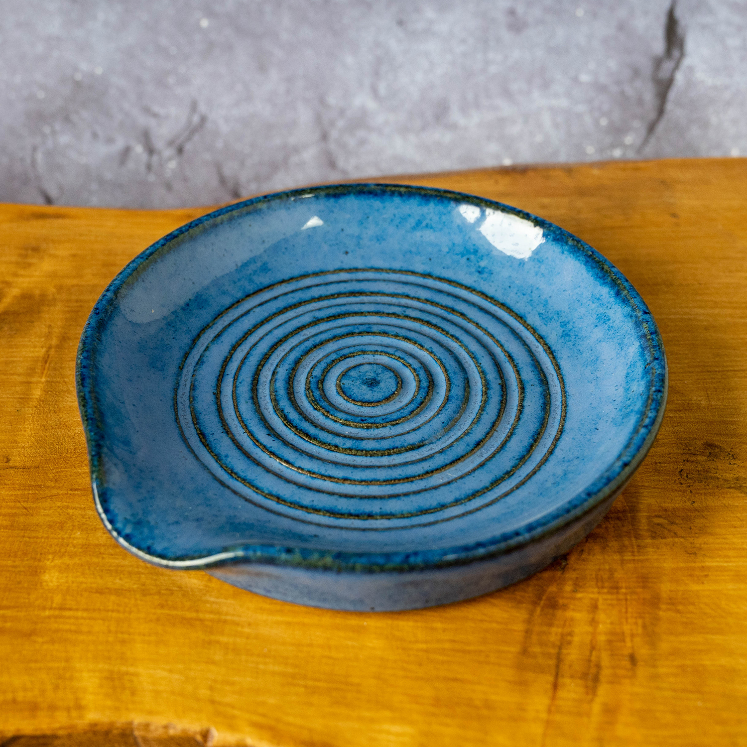 ST Pottery Spoon Rest